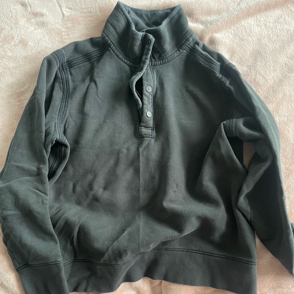 tommy bahama quarter button